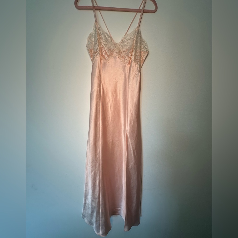 Vintage Victoria’s Secret baby pink lace satin slip dress lingerie size small